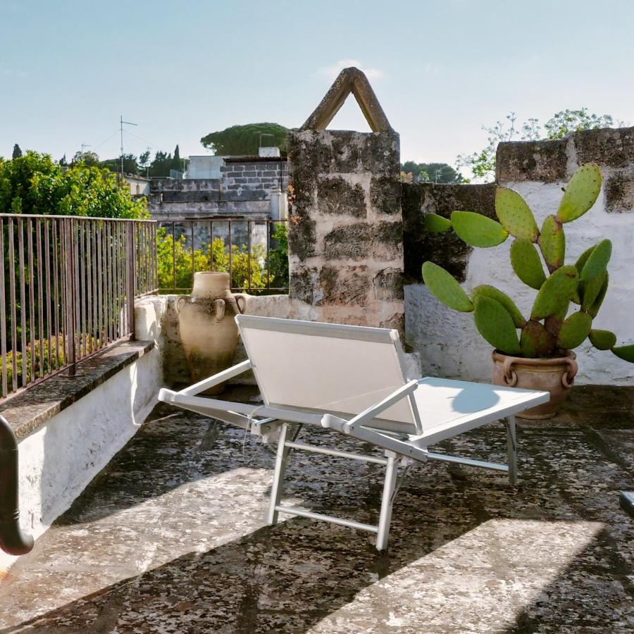 Rosso In Corte - Salento - Corte Dei Colori Spongano Екстериор снимка